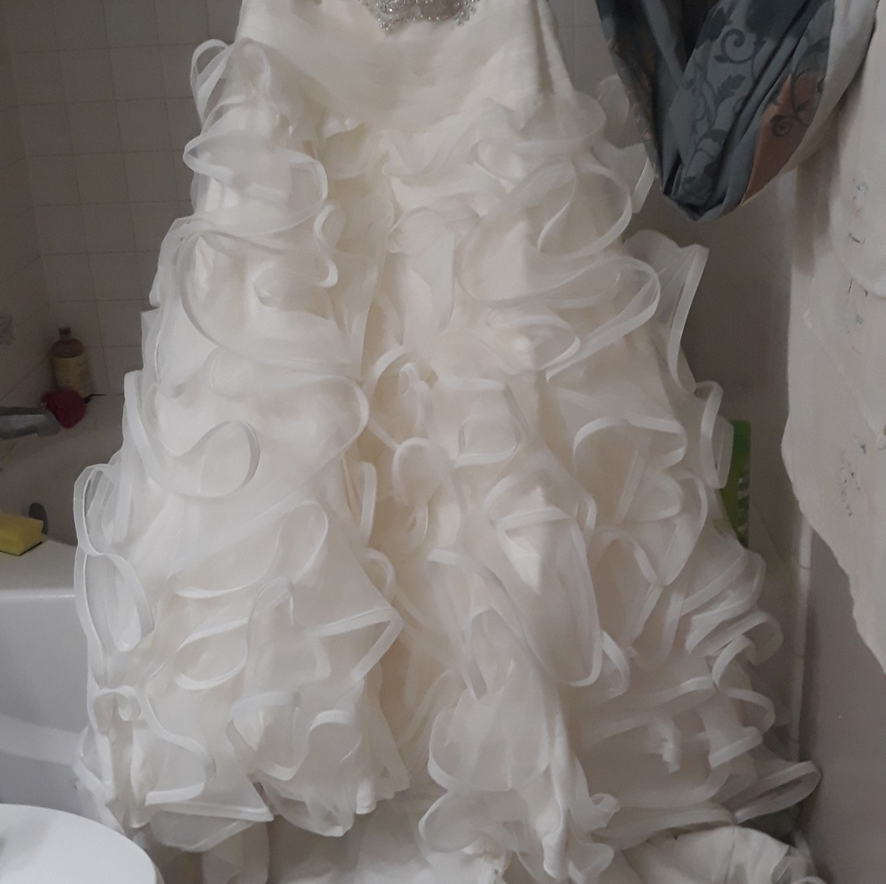 Wedding dress once worn